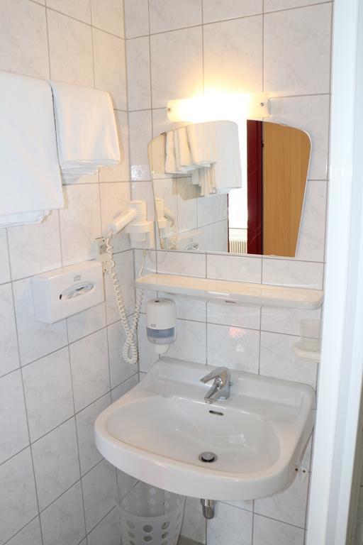 Hotel Gasthof Kasino Φίλλαχ Δωμάτιο φωτογραφία